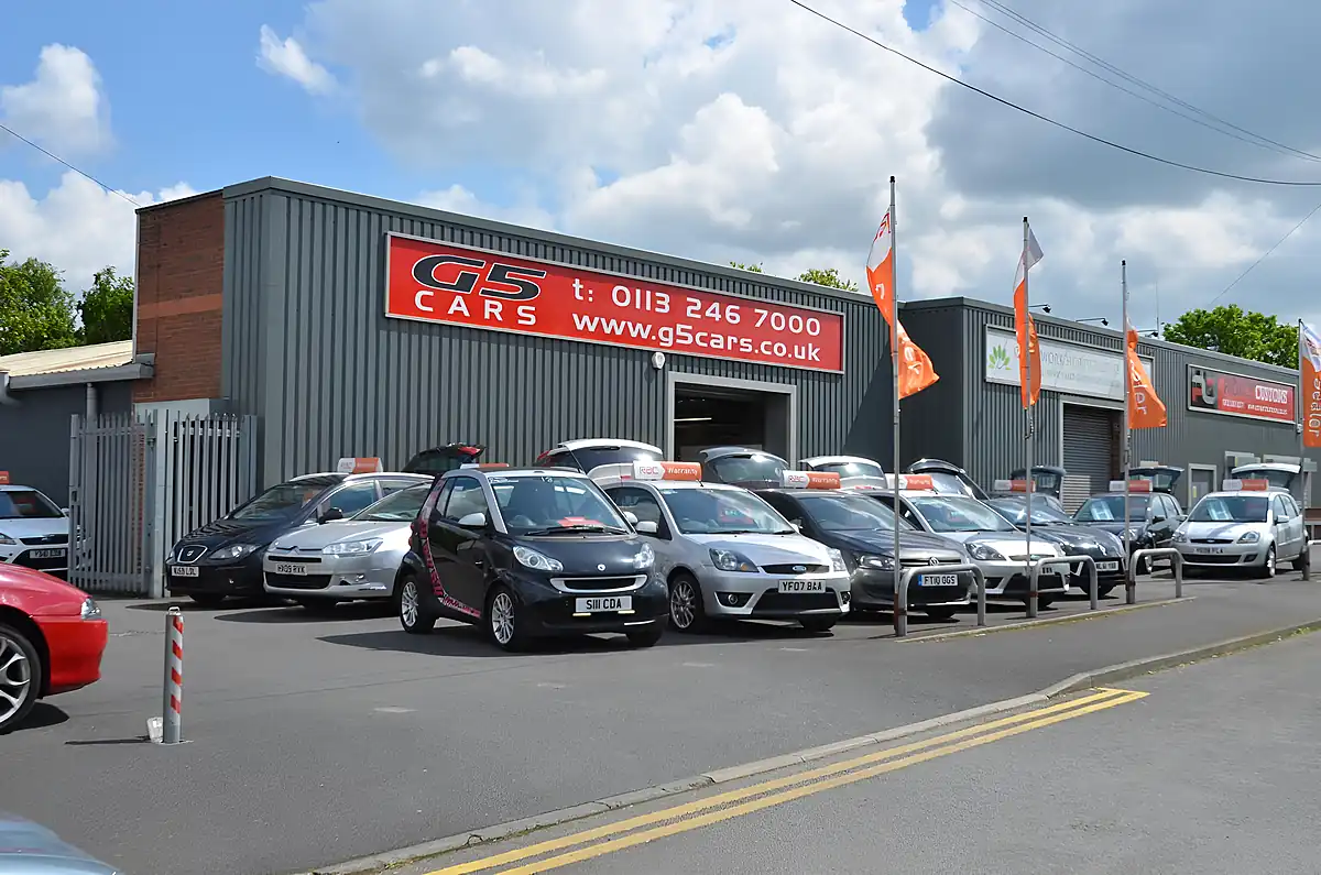 Used 2012 Skoda Citigo Elegance Green - Interior and Exterior details 10