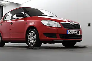 Used 2012 Skoda Fabia S Red - Interior and Exterior details 11