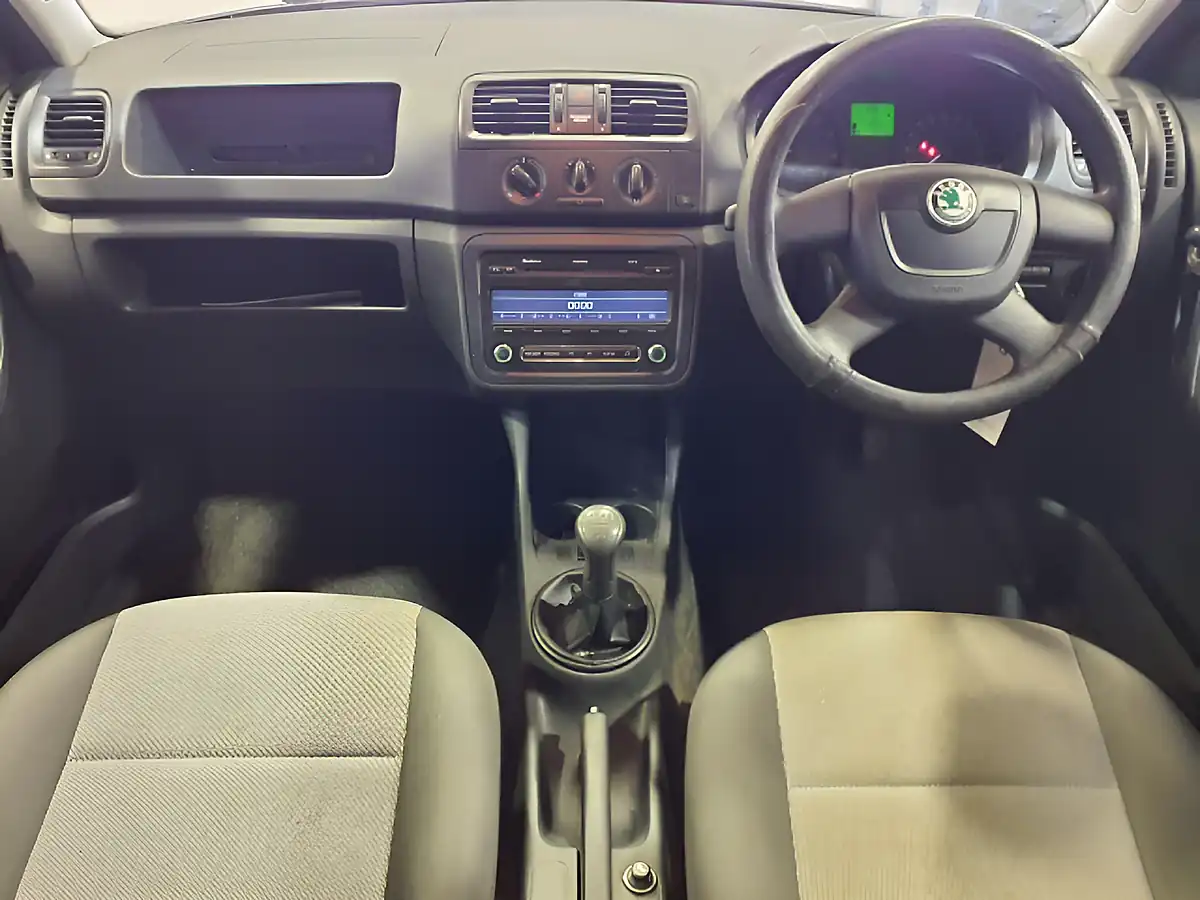 Used 2012 Skoda Fabia S Red - Interior and Exterior details 13