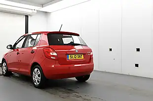 Used 2012 Skoda Fabia S Red - Interior and Exterior details 7