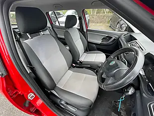 Used 2012 Skoda Fabia S Red - Interior and Exterior details 12