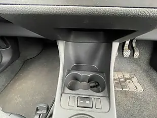 Used 2012 Skoda Fabia S Red - Interior and Exterior details 18