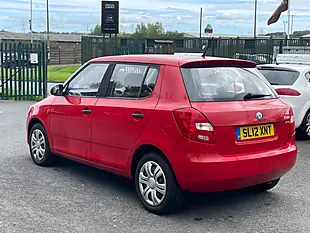 Used 2012 Skoda Fabia S Red - Interior and Exterior details 7