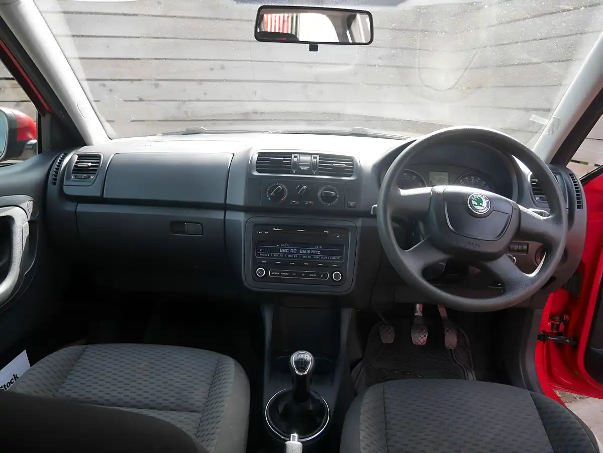 Used 2012 Skoda Fabia Se Corrida Red - Interior and Exterior details 14