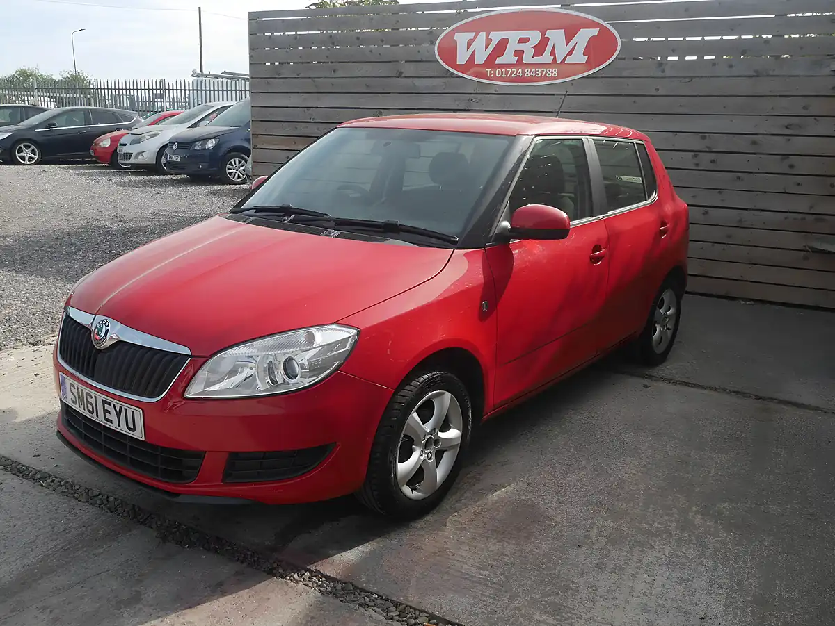 Used 2012 Skoda Fabia Se Corrida Red - Interior and Exterior details 5