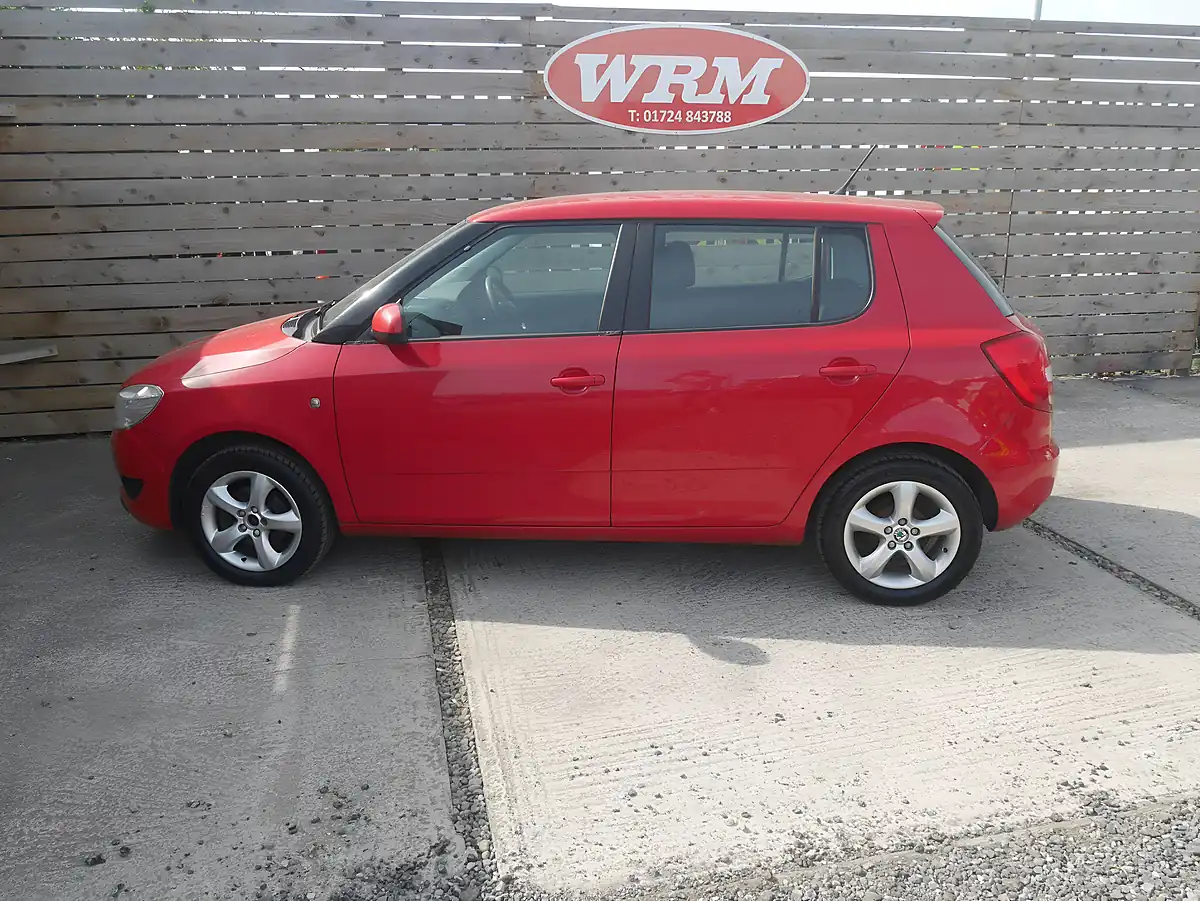Used 2012 Skoda Fabia Se Corrida Red - Interior and Exterior details 6