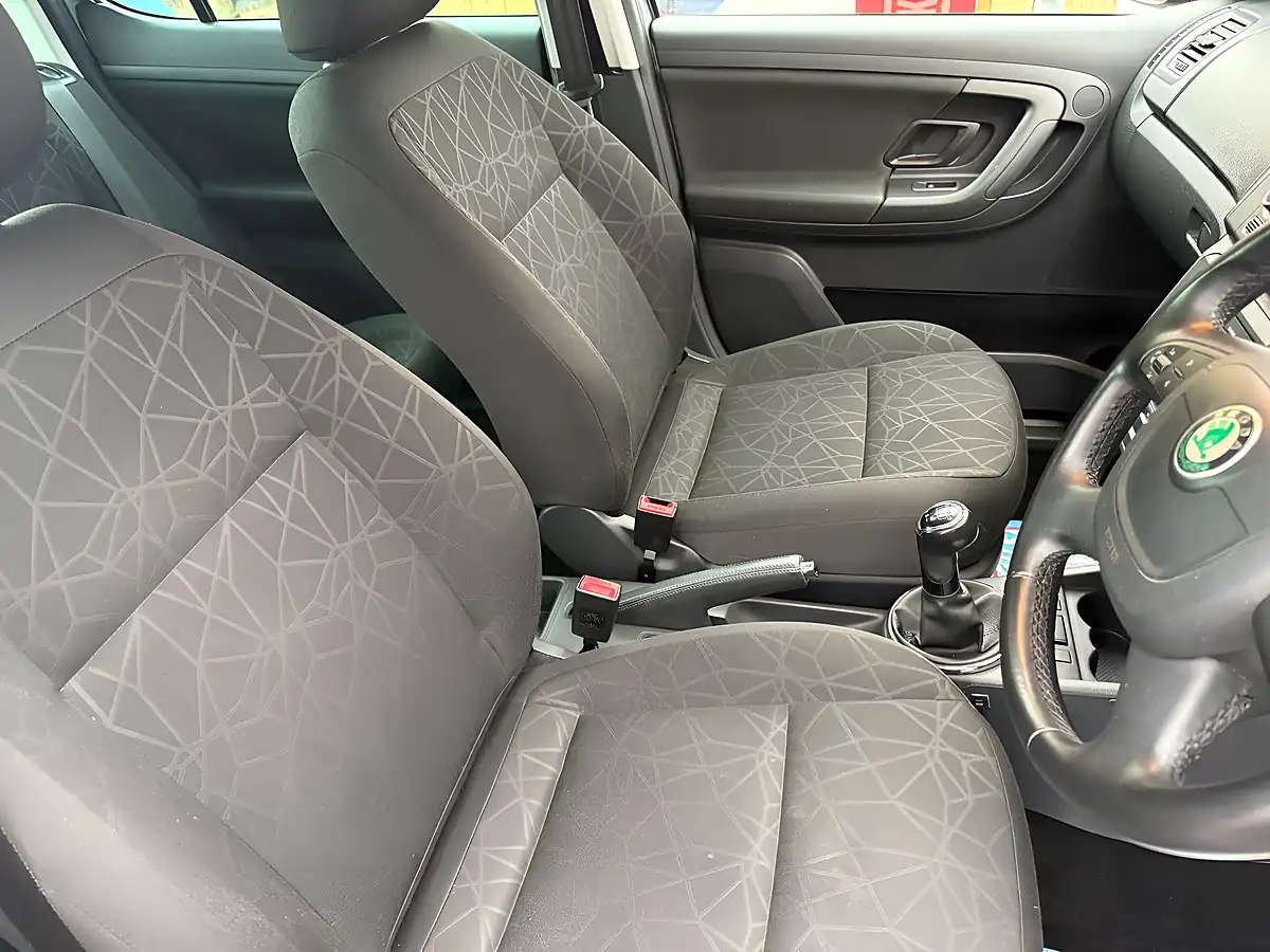 Used 2012 Skoda Fabia Se Plus Grey - Interior and Exterior details 12