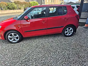 Used 2012 Skoda Fabia Se Red - Interior and Exterior details 5