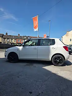 Used 2012 Skoda Fabia Se White - Interior and Exterior details 4