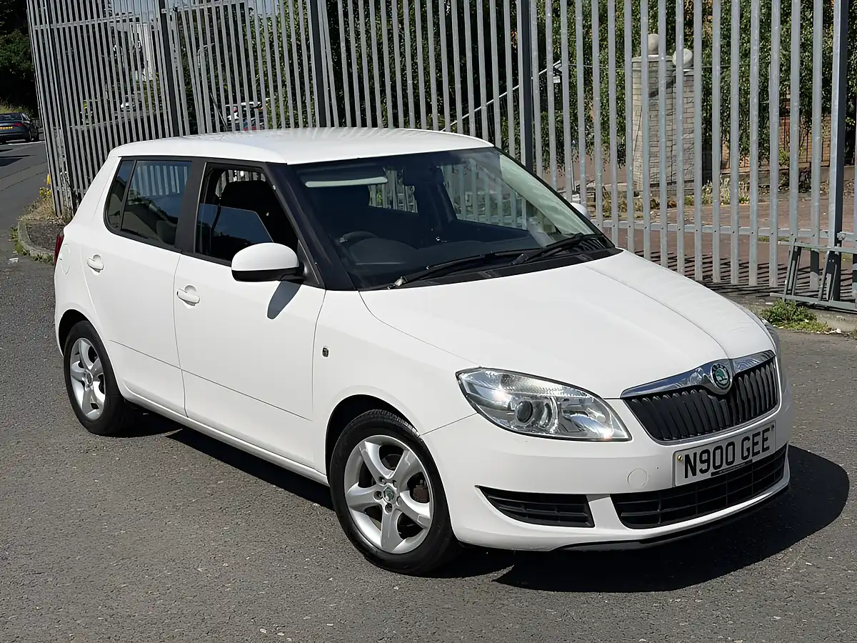 Used 2012 Skoda Fabia Se White - Front View