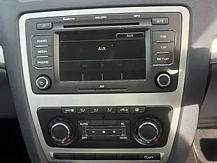 Used 2012 Skoda Octavia Elegance Grey - Interior and Exterior details 10