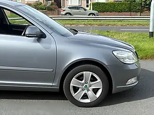 Used 2012 Skoda Octavia Elegance Grey - Interior and Exterior details 13