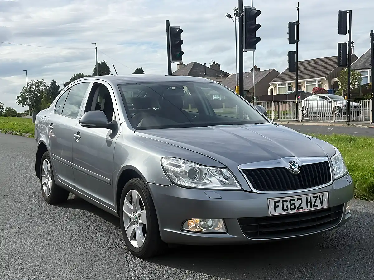 Used 2012 Skoda Octavia Elegance Grey - Interior and Exterior details 19