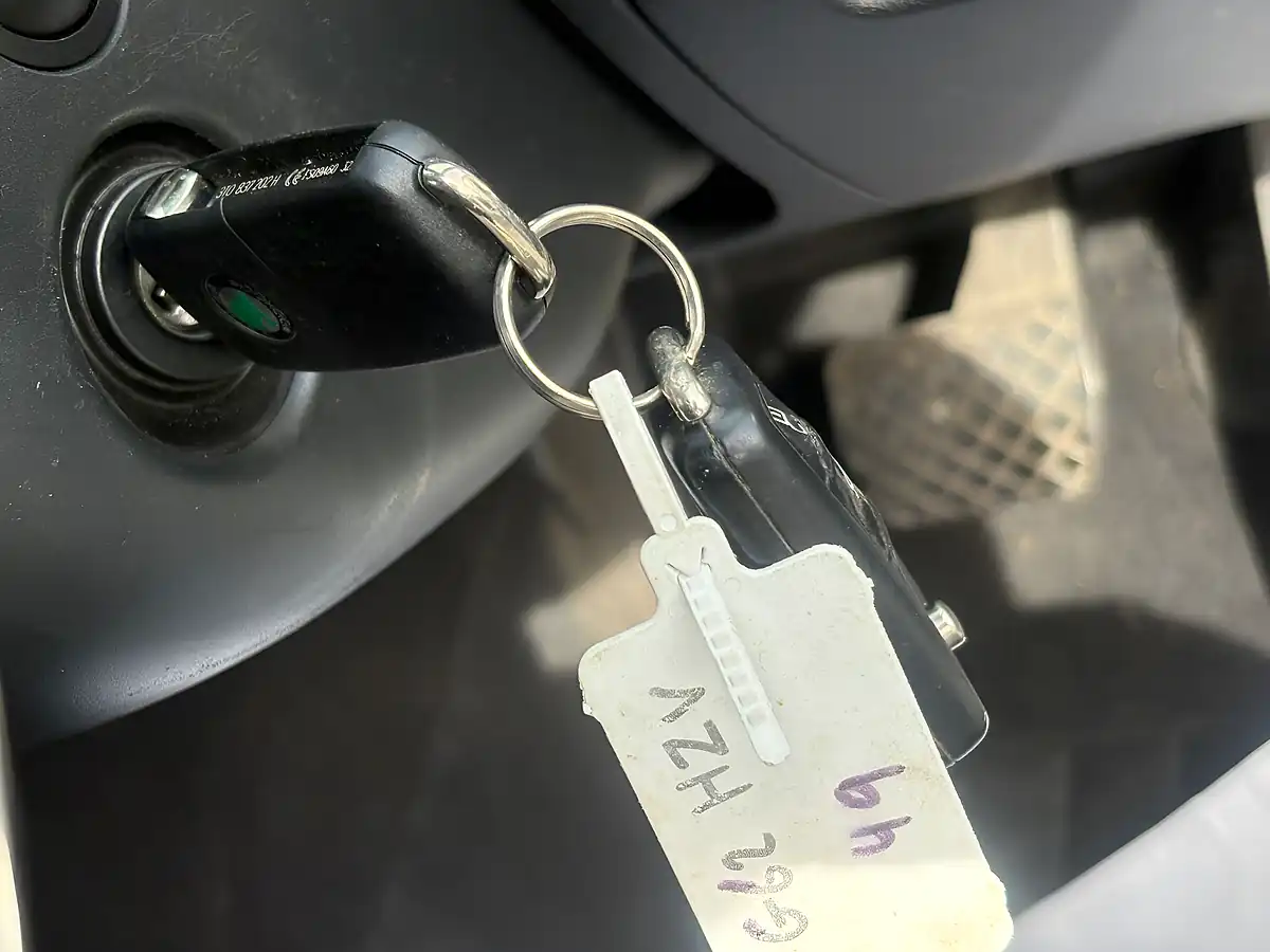 Used 2012 Skoda Octavia Elegance Grey - Interior and Exterior details 6