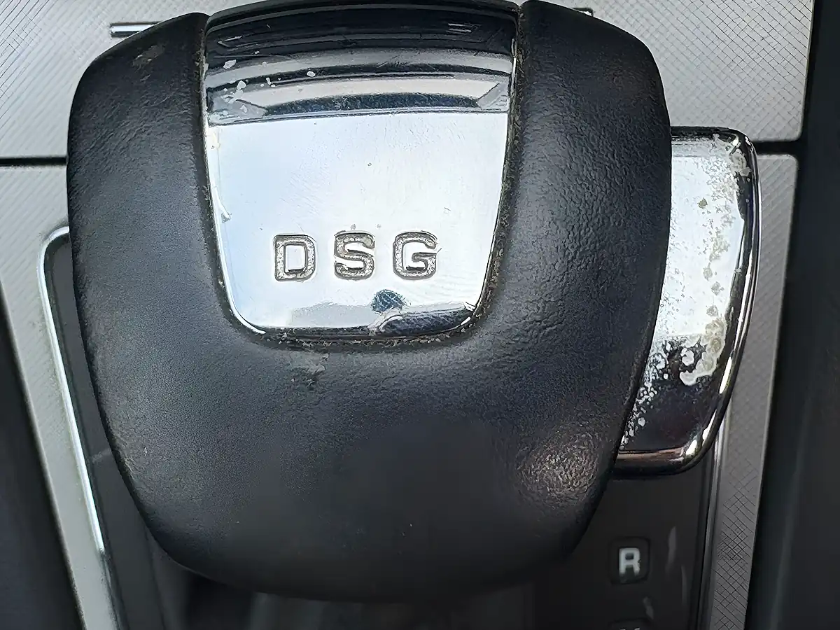 Used 2012 Skoda Octavia Elegance Grey - Interior and Exterior details 8
