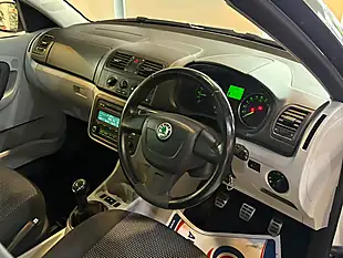 Used 2012 Skoda Roomster Scout Silver - Interior and Exterior details 16