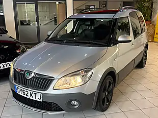 Used 2012 Skoda Roomster Scout Silver - Interior and Exterior details 6