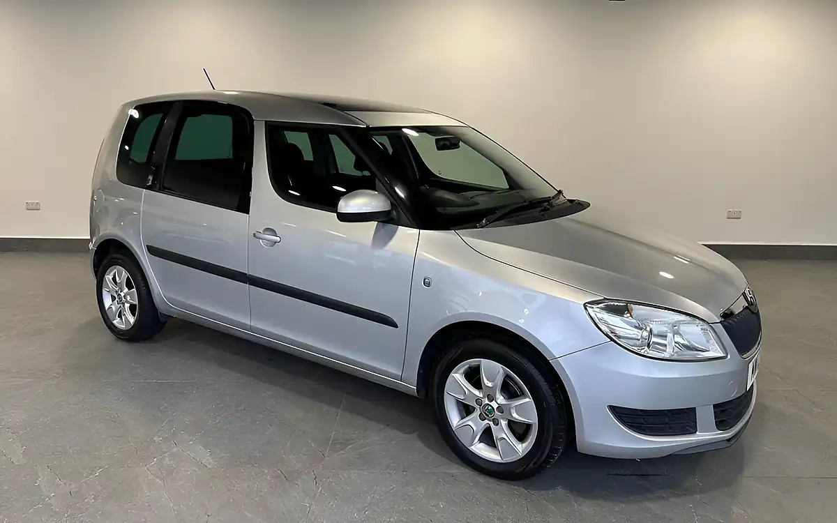 Used 2012 Skoda Roomster Se Silver - Front View