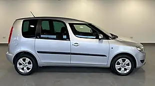 Used 2012 Skoda Roomster Se Silver - Interior and Exterior details 2