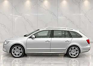 Used 2012 Skoda Superb Elegance Silver - Interior and Exterior details 4