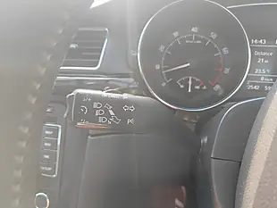 Used 2012 Skoda Superb Laurin & Klement Brown - Interior and Exterior details 18