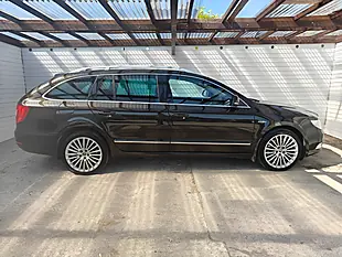 Used 2012 Skoda Superb Laurin & Klement Brown - Interior and Exterior details 2