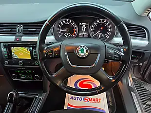 Used 2012 Skoda Superb Se Plus Purple - Interior and Exterior details 11