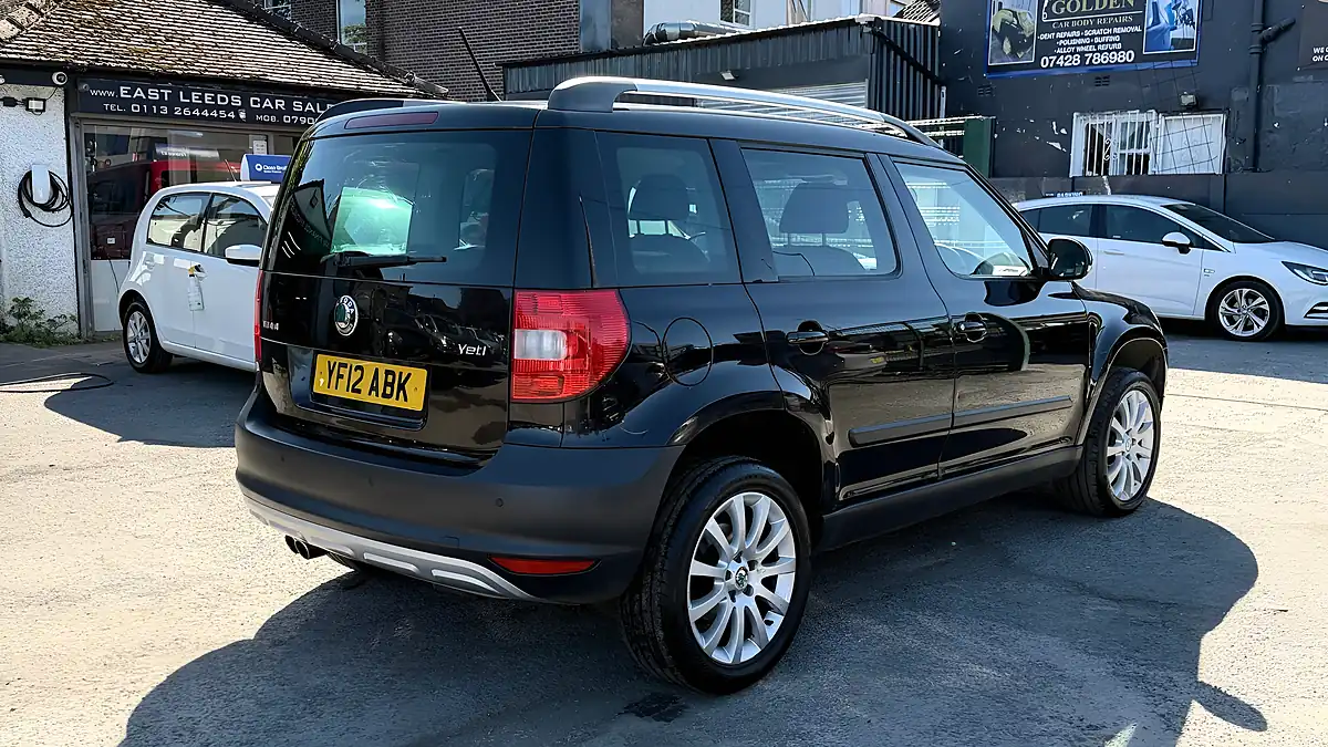 Used 2012 Skoda Yeti Elegance Black - Interior and Exterior details 4