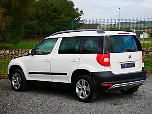 Used 2012 Skoda Yeti Greenline Ii Elegance White - Interior and Exterior details 7