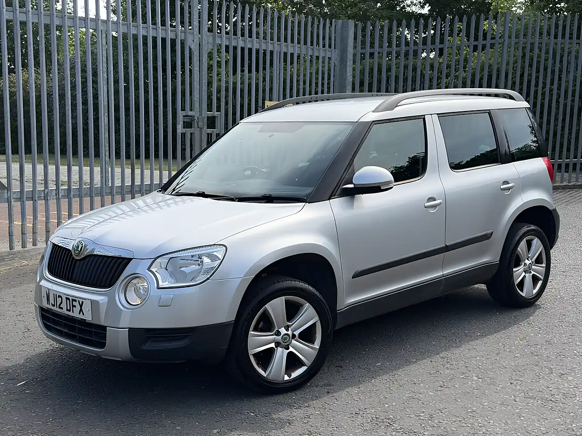 Used 2012 Skoda Yeti Se Silver - Interior and Exterior details 2