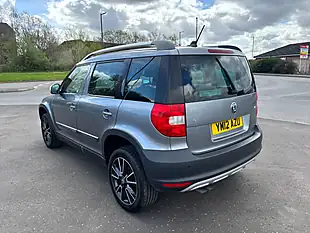 Used 2012 Skoda Yeti Urban Grey - Interior and Exterior details 2
