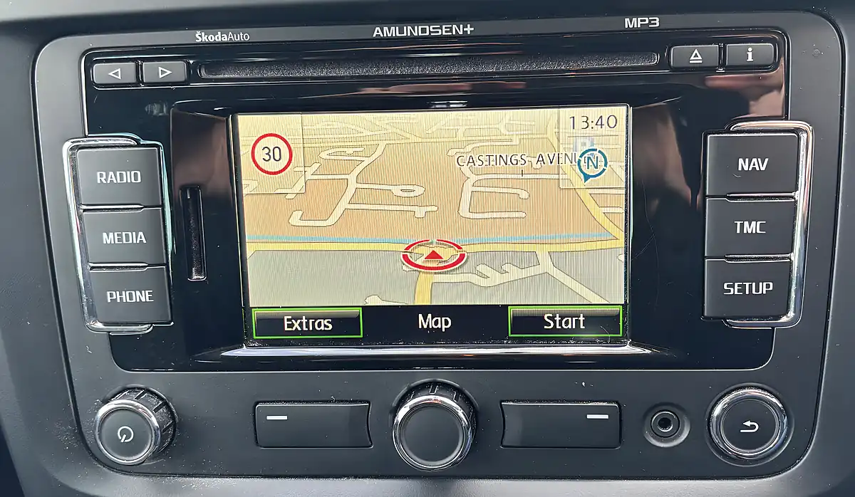 Used 2012 Skoda Yeti Urban Grey - Interior and Exterior details 9