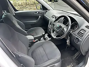 Used 2012 Skoda Yeti Urban White - Interior and Exterior details 8