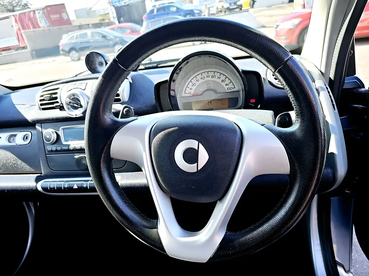 Used 2012 Smart Fortwo Pulse - Interior and Exterior details 10