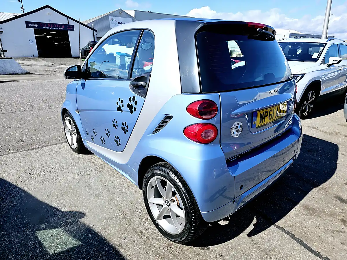 Used 2012 Smart Fortwo Pulse - Interior and Exterior details 3