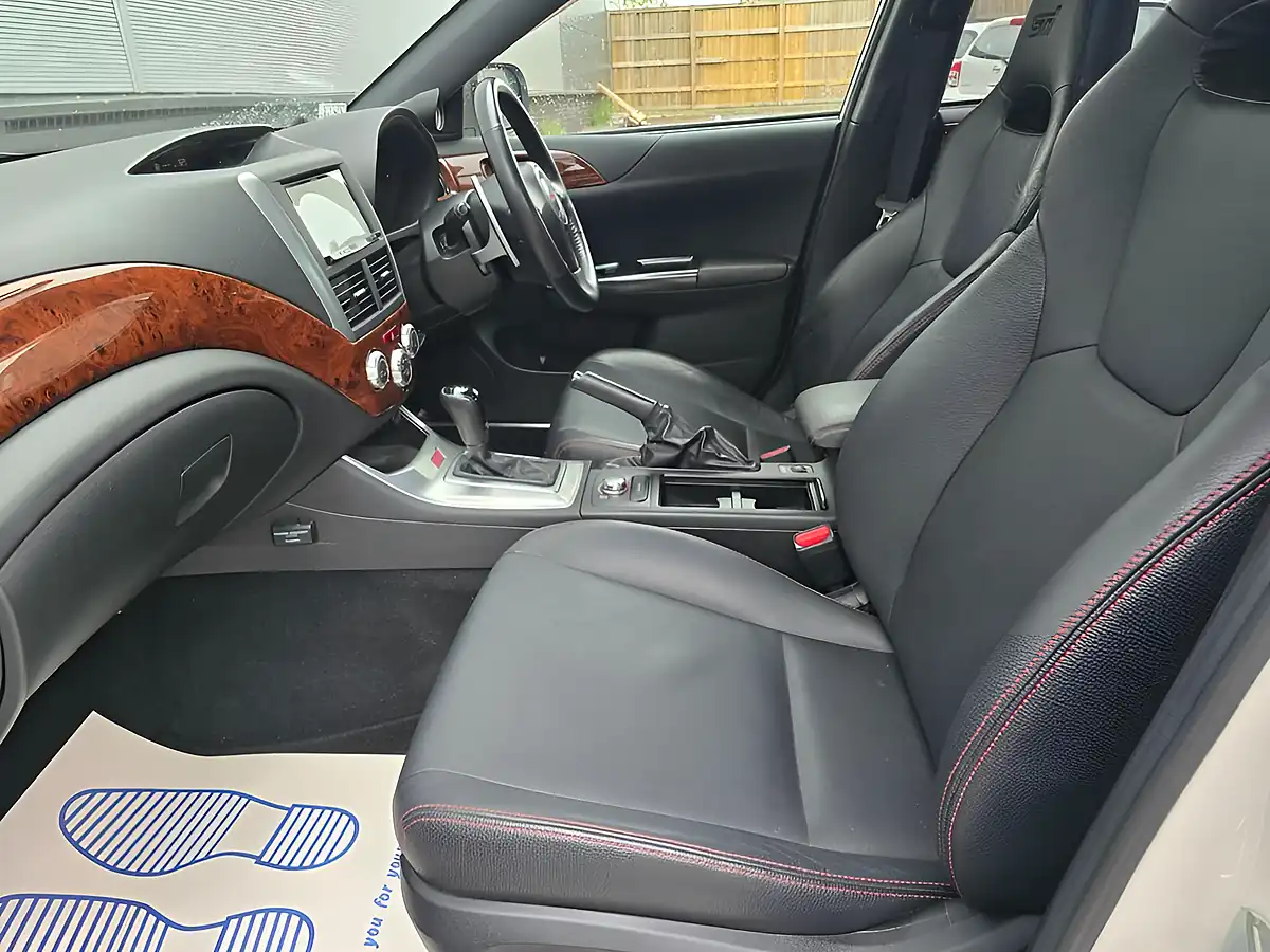 Used 2012 Subaru Impreza Ts White - Interior and Exterior details 13