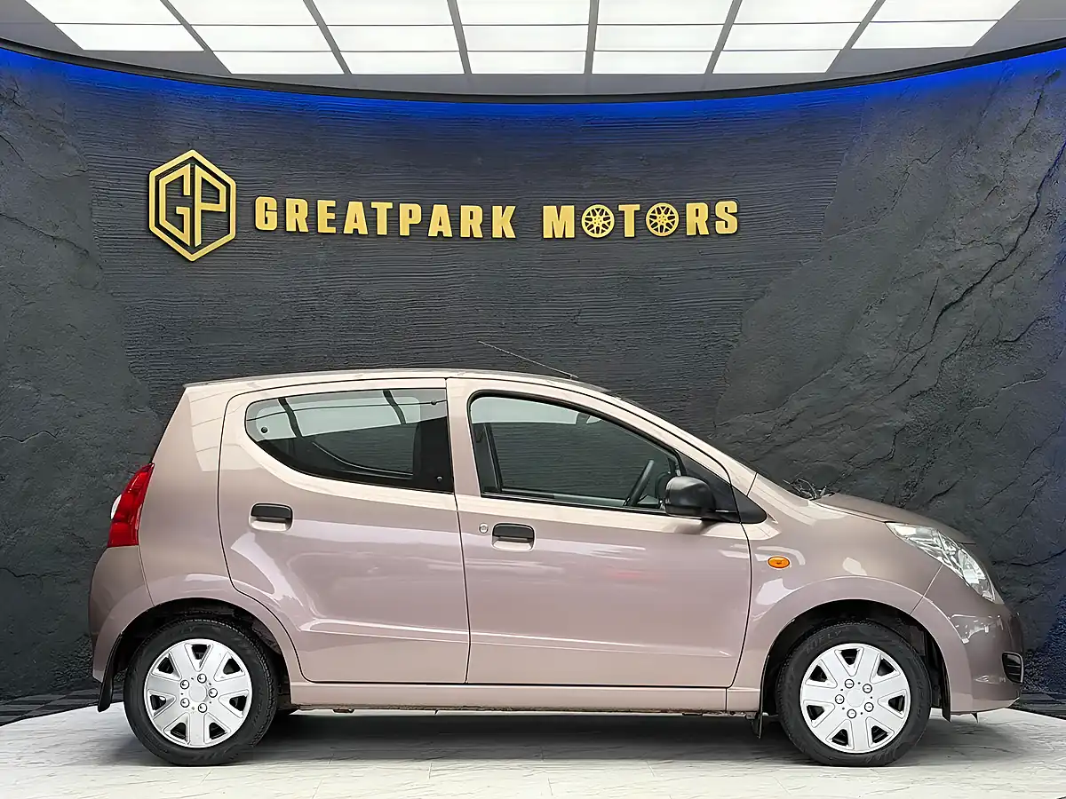 Used 2012 Suzuki Alto SZ3 Brown - Interior and Exterior details 4