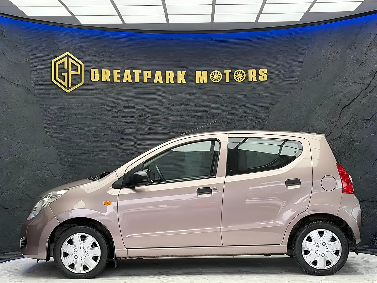 Used 2012 Suzuki Alto SZ3 Brown - Interior and Exterior details 8