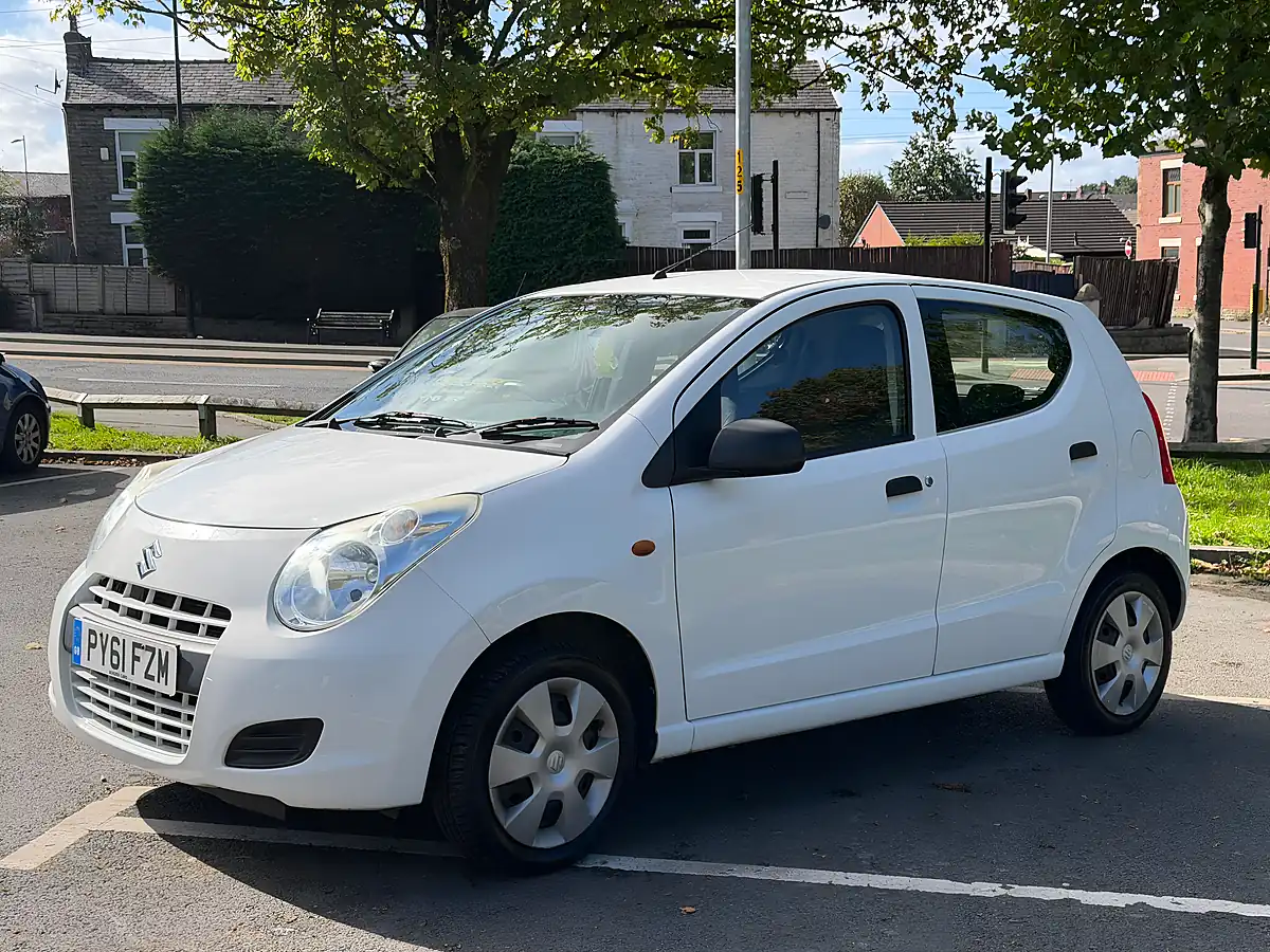 Used 2012 Suzuki Alto SZ3 White - Interior and Exterior details 2