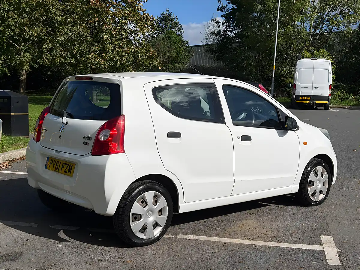 Used 2012 Suzuki Alto SZ3 White - Interior and Exterior details 3
