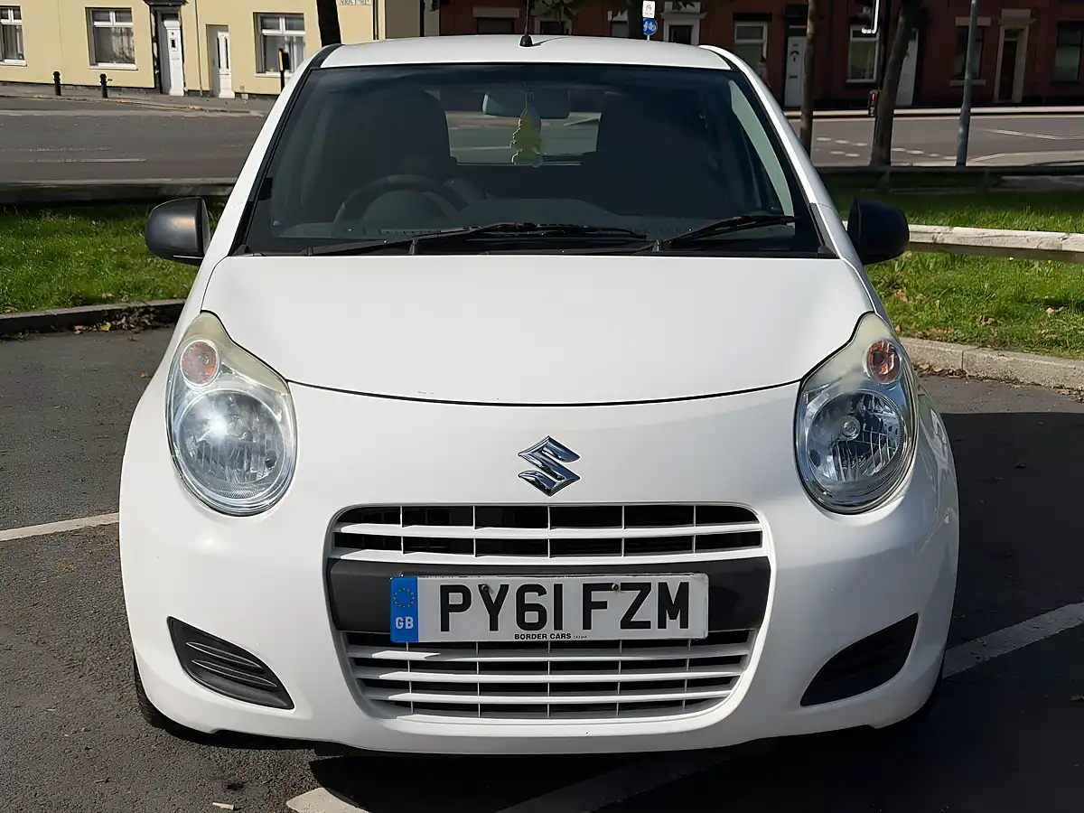 Used 2012 Suzuki Alto SZ3 White - Interior and Exterior details 5