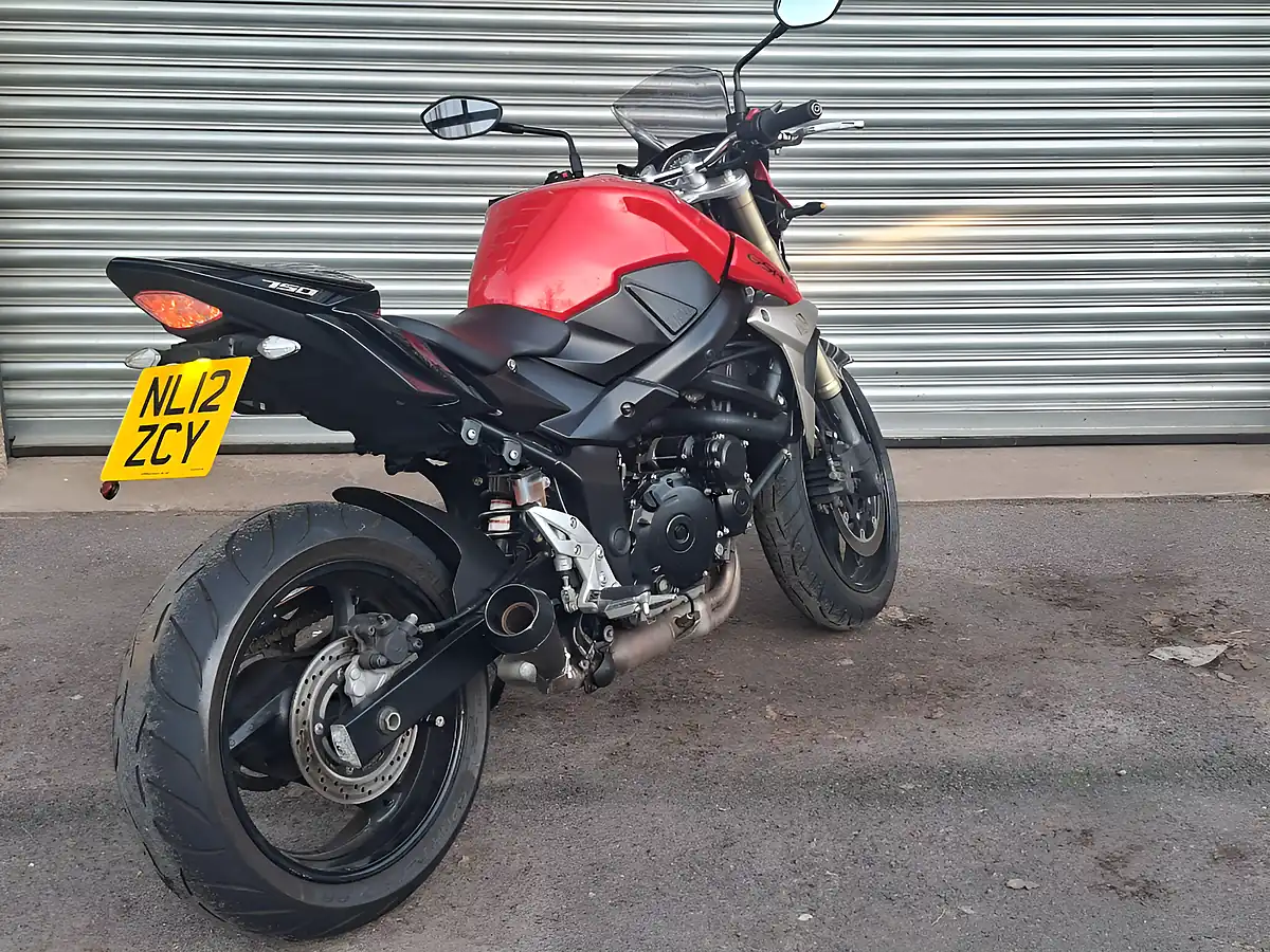 Used 2012 Suzuki Gsr Red - Interior and Exterior details 10