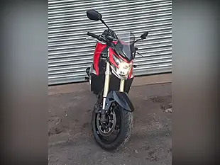 Used 2012 Suzuki Gsr Red - Interior and Exterior details 4