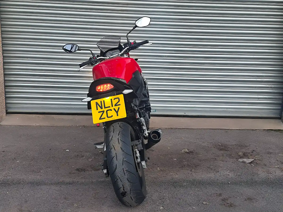 Used 2012 Suzuki Gsr Red - Interior and Exterior details 9