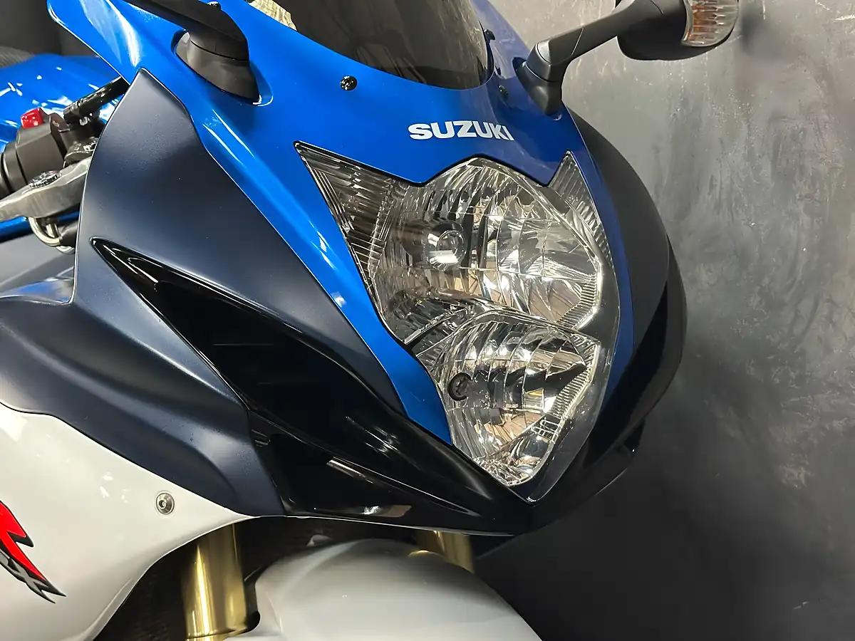 Used 2012 Suzuki GSX-R750 Blue - Interior and Exterior details 10