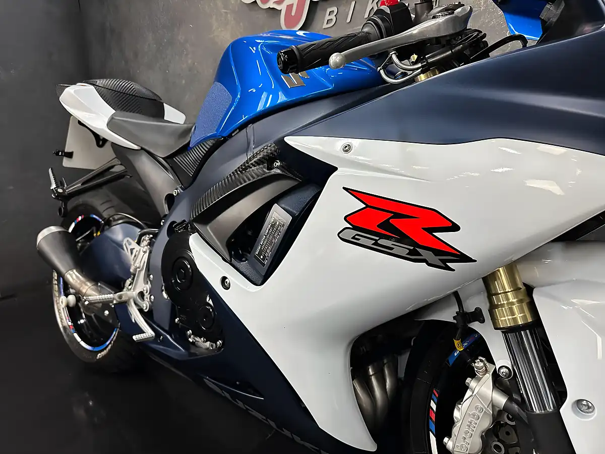 Used 2012 Suzuki GSX-R750 Blue - Interior and Exterior details 12