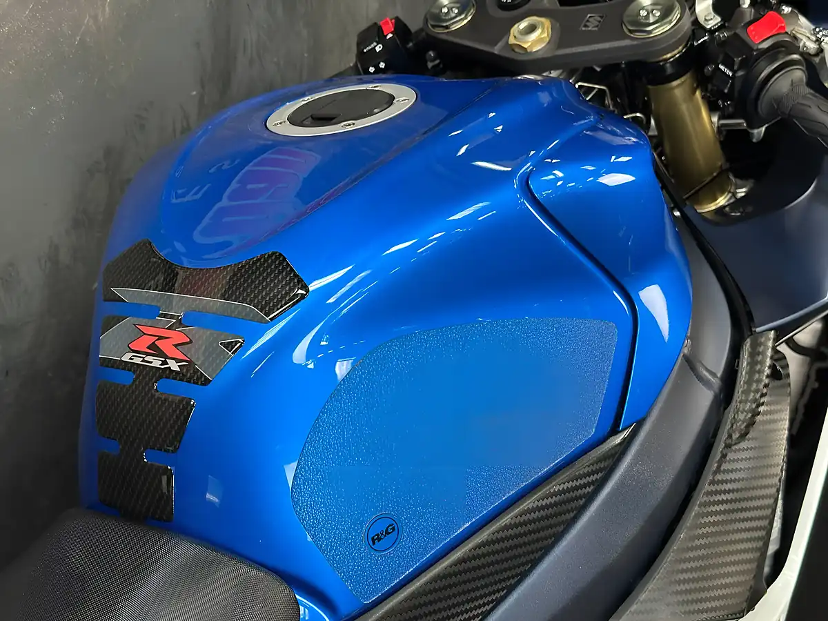 Used 2012 Suzuki GSX-R750 Blue - Interior and Exterior details 15