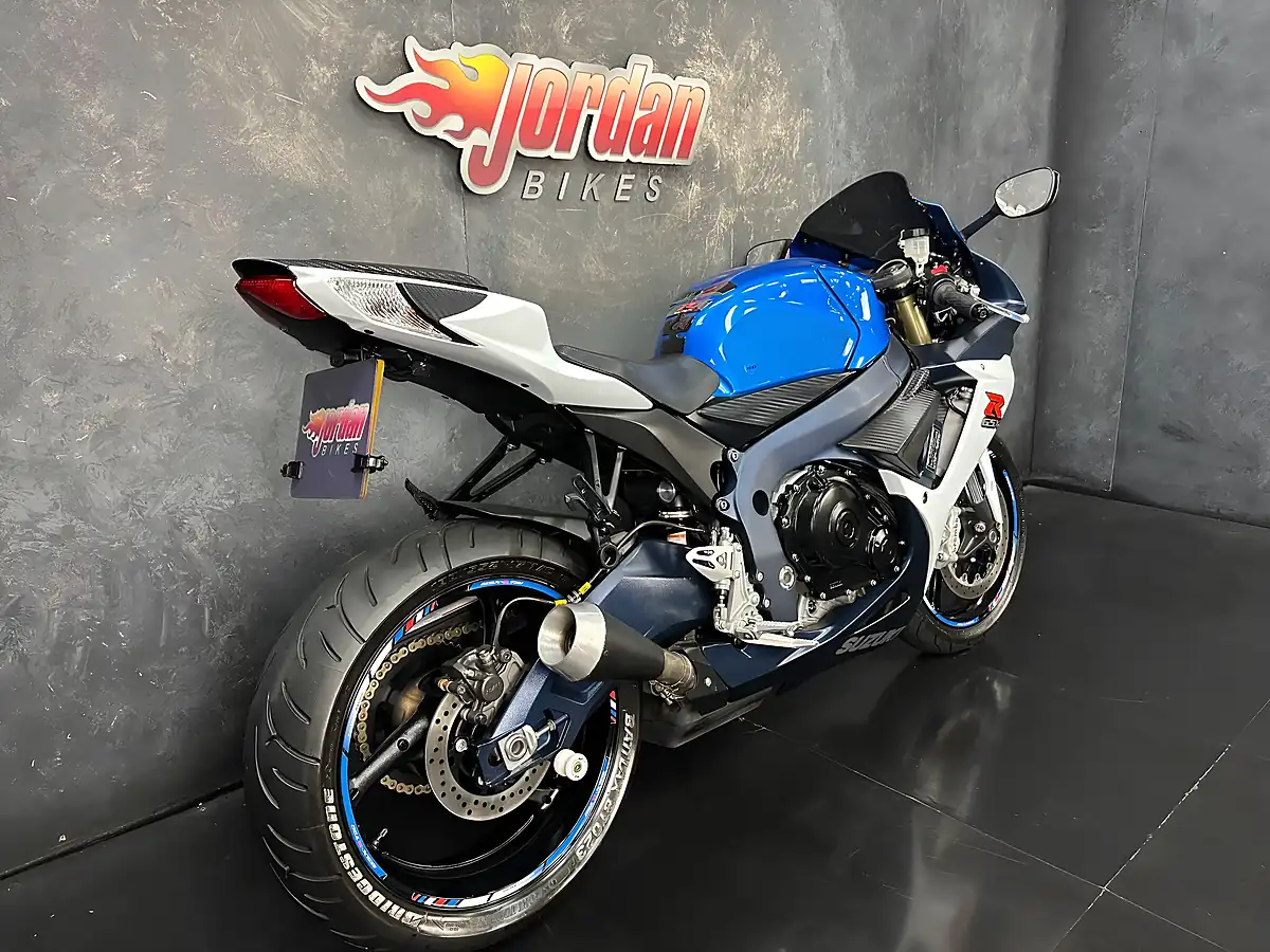 Used 2012 Suzuki GSX-R750 Blue - Interior and Exterior details 6