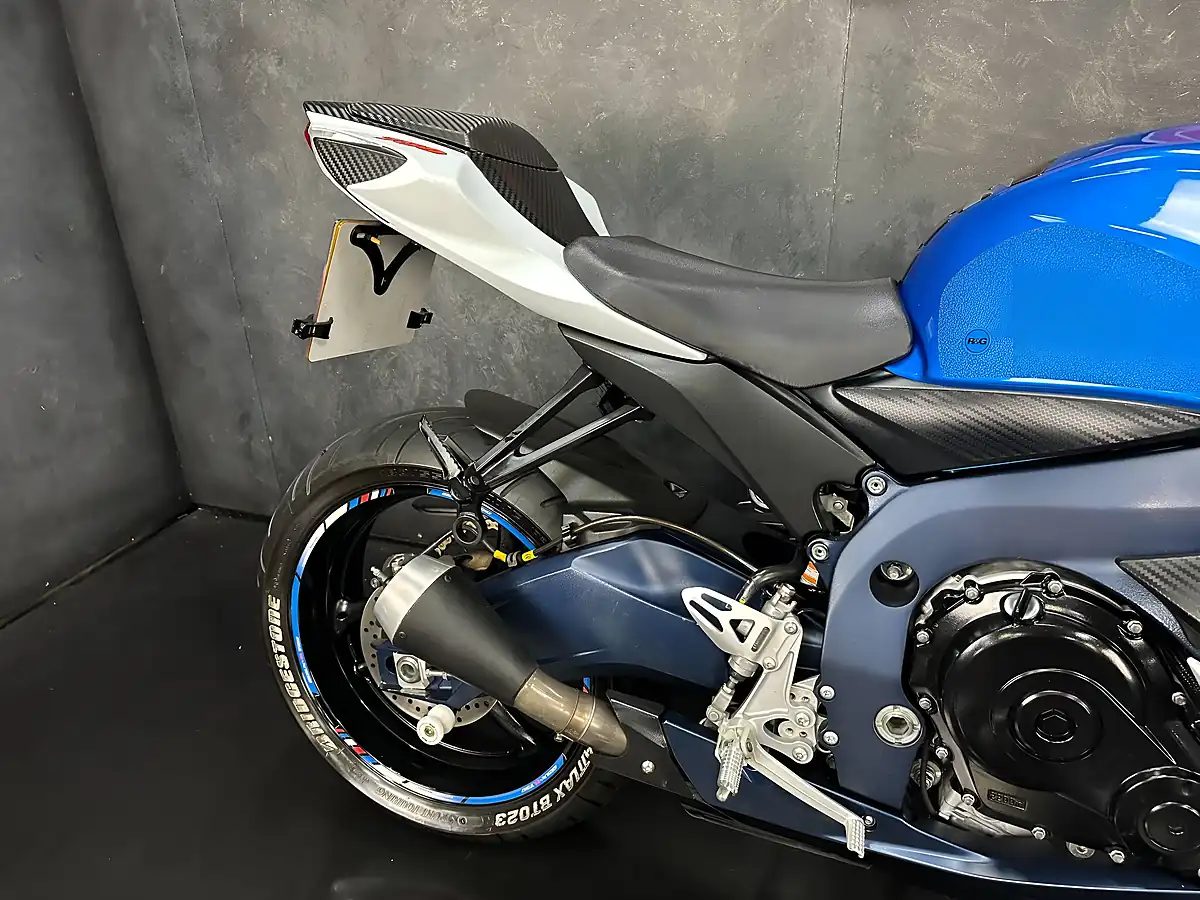 Used 2012 Suzuki GSX-R750 Blue - Interior and Exterior details 7