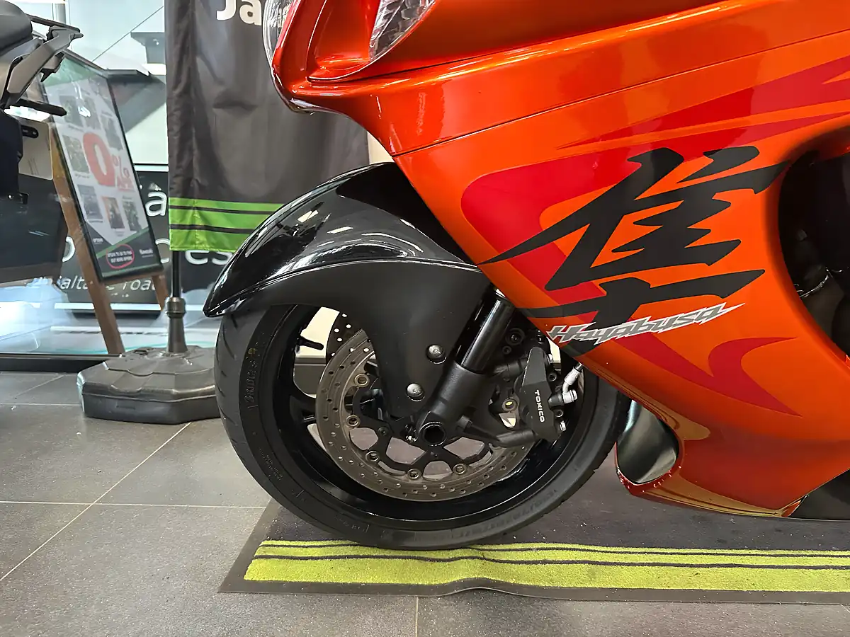 Used 2012 Suzuki GSX1300R Hayabusa Orange Metallic - Interior and Exterior details 11